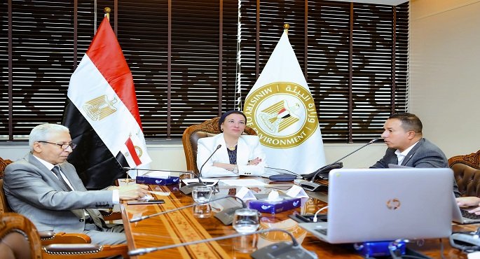 جهود مشتركة لإعادة التوازن البيئي: وزيرة البيئة ومحافظ الفيوم يتابعان تطوير بحيرة قارون جهود مشتركة لإعادة التوازن البيئي: وزيرة البيئة ومحافظ الفيوم يتابعان تطوير بحيرة قارون