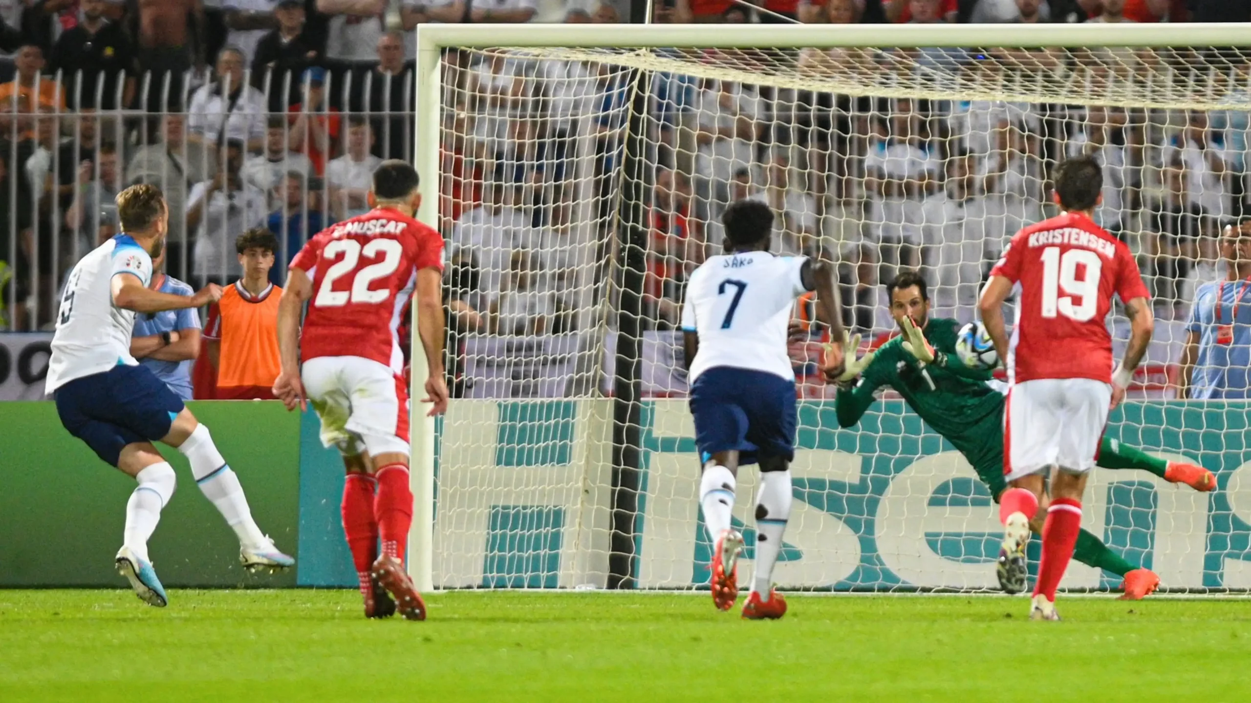 بث مباشر.. مشاهدة مباراة انجلترا ومالطا في تصفيات يورو 2024 بث مباشر.. مشاهدة مباراة انجلترا ومالطا في تصفيات يورو 2024