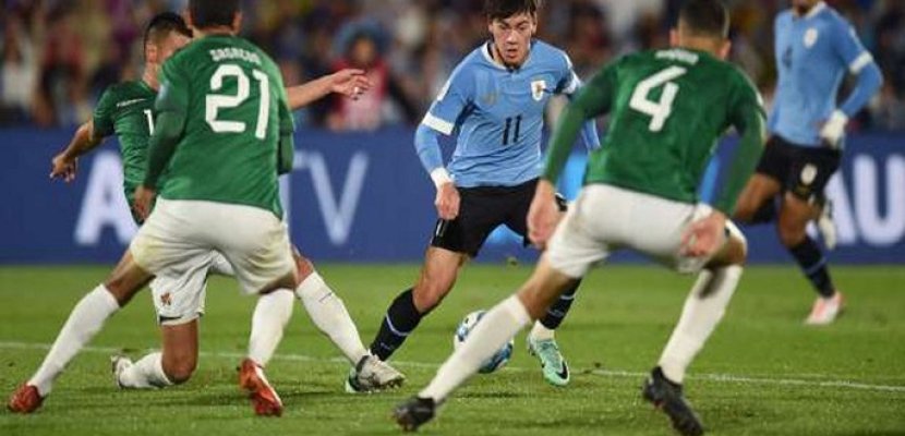 أوروجواي تسحق بوليفيا بنتيجة 3-0 في موكب هجومي رائع أوروجواي تسحق بوليفيا بنتيجة 3-0 في موكب هجومي رائع