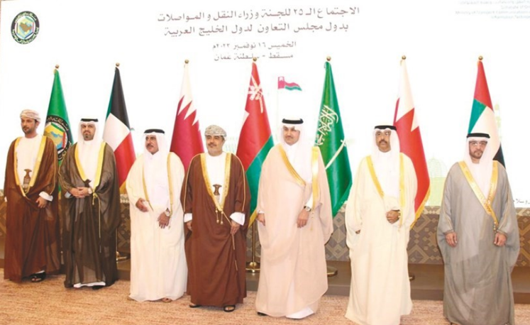 وزراء النقل الخليجيون يوافقون بالإجماع على تحديد تاريخ تشغيل مشروع السكك الحديدية وزراء النقل الخليجيون يوافقون بالإجماع على تحديد تاريخ تشغيل مشروع السكك الحديدية