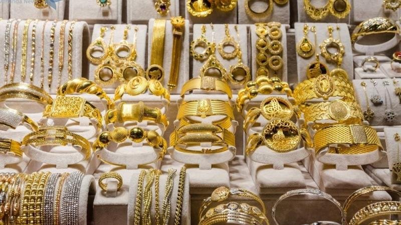 الذهب يلامس أعلى مستوى: فرصة للبيع أم للاستثمار في العراق؟ الذهب يلامس أعلى مستوى: فرصة للبيع أم للاستثمار في العراق؟