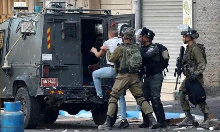 اعتقال 38 فلسطينياً واستشهاد 6 في طولكرم بعد اقتحامات الاحتلال اعتقال 38 فلسطينياً واستشهاد 6 في طولكرم بعد اقتحامات الاحتلال