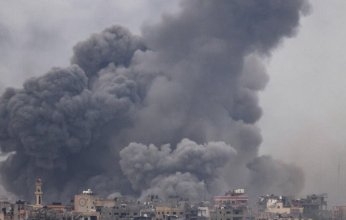 شاهد| معارك عنيفة في خان يونس.. والاحتلال يعري الأسرى الفلسطينيين