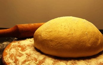 طريقة عمل عجينة واحدة لكل أنواع المعجنات