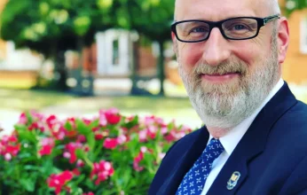 ديفيد فرينش يكتب: هذا هو الرجل الـ MAGA