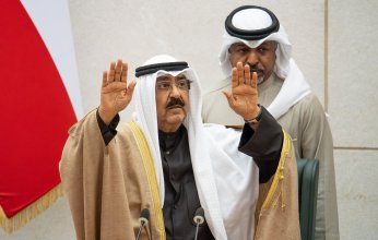 الكويتيون ينتخبون أعضاء البرلمان غدا.. سبب وحيد يمنع الأمير من حل المجلس