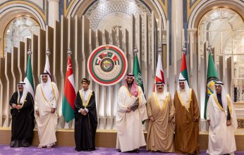 آخرها «الحارس الأميركي».. هل يعكر تباين المواقف صفو «المياه الخليجية»؟