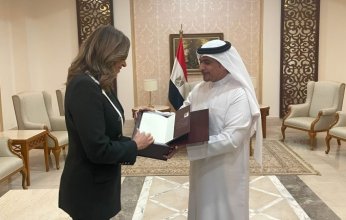 الشارقة تغري الناشرين العرب والأجانب بمعرض القاهرة للكتاب بـ«فرص ذهبية»