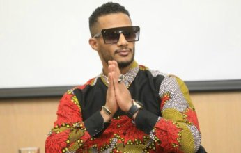 فيديو.. صفعات متبادلة بين محمد رمضان وشاب في الساحل الشمالي