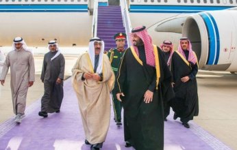 شاهد.. مراسم استقبال رسمية لأمير الكويت في السعودية