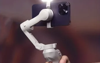 الذكاء الاصطناعي يهدد عصا السيلفي