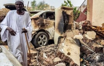 بثمن بخس.. سوادنيون يقايضون سياراتهم بالغذاء