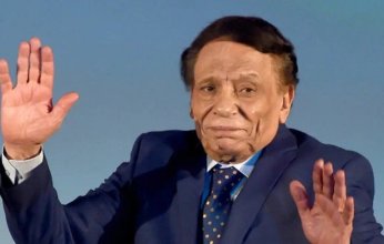 غياب الزعيم عادل إمام عن حفل زفاف حفيده وسط حضور فني لافت