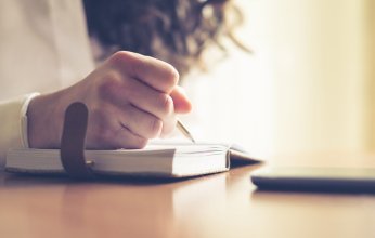 خطوات بسيطة لحياة سعيدة في عام 2024