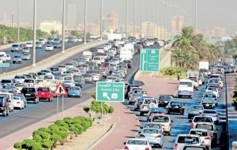 الداخلية الكويتية تدشن تجديد إجازة تسيير المركبات عبر تطبيق «سهل»