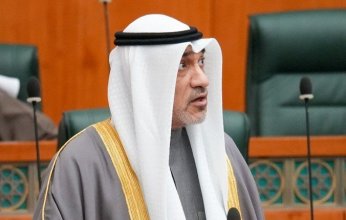 وزير الدفاع الكويتي: أمن الوطن خط أحمر.. ويدنا ممدودة لمجلس الأمة