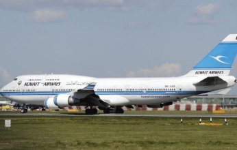 الحكومة الكويتية تحقق في تعيينات موظفي شركة الطيران