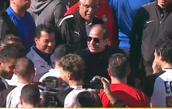 بالفيديو.. ماذا قال الرئيس المصري للاعب الأهلي محمود كهربا؟