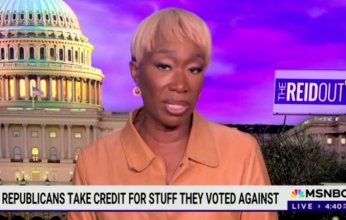 شاهد.. مذيعة أميركية تسب بايدن بألفاظ نابية على الهواء