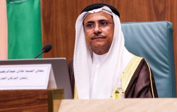 رئيس البرلمان العربي لـ«خليجيون»: بلينكن يردد الكذب.. والسعودية تكفل الحريات