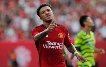 نجم «مانشيستر يونايتد» يقترب من بوروسيا دورتموند