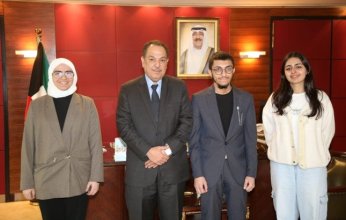 الغانم يكرم الطلاب الكويتيين الفائزين في معرض مصر للعلوم والتكنولوجيا