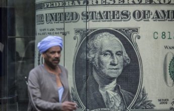 مصادر غربية تحدد موعد إنهاء أزمة الدولار في مصر