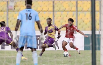 شاهد: الأهلي المصري يحقق رقما تاريخيا بمشاركة الفلسطيني وسام أبوعلي