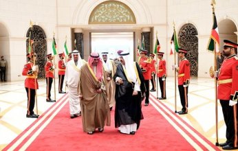 كيف يرى الإعلاميون العمانيون زيارة أمير الكويت المرتقبة؟