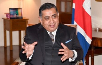 بريطانيا تعلن من الكويت عن خطة رباعية لإنهاء «الصراع في فلسطين»