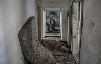 الاحتلال ينتقم من التاريخ.. 5 مشاهد توثق تدمير منزل ياسر عرفات في غزة