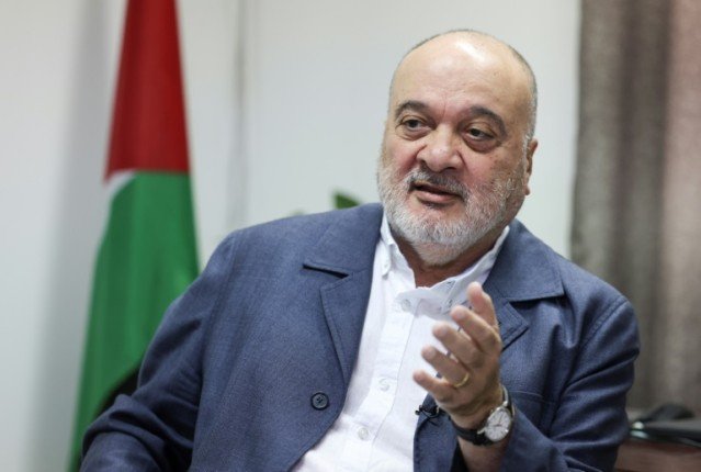 عودة دحلان وعباس رئيسا شرفيا.. «القدوة» يرسم ملامح الحكم الجديد بغزة عودة دحلان وعباس رئيسا شرفيا.. «القدوة» يرسم ملامح الحكم الجديد بغزة