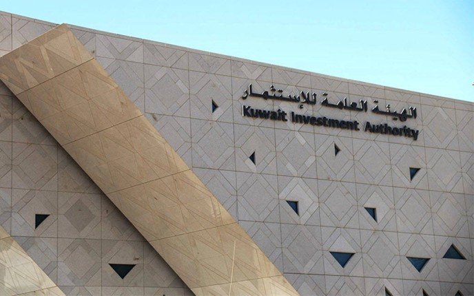 الخامس عالميا.. قفزة في أصول «السيادي الكويتي» إلى 923 مليار دولار الخامس عالميا.. قفزة في أصول «السيادي الكويتي» إلى 923 مليار دولار