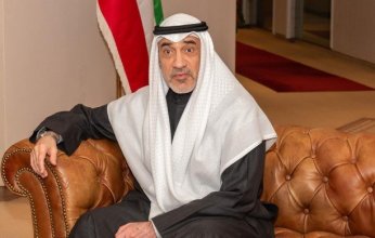 اليوسف يعلن فتح سمات دخول الكويت للجميع.. ومهلة 3 شهور للمخالفين