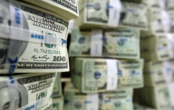 تصاعد التوتر بين إيران وإسرائيل يدفع الدولار للارتفاع وسط إقبال على الملاذات الآمنة.. ما التفاصيل؟