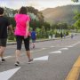 بريطانيا تدرس إطلاق برنامج يكافئ المواطنين على المشي اليومي 1 khaligyoun26087