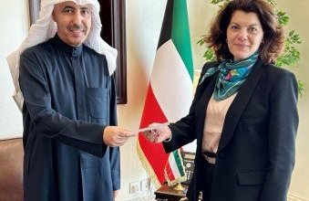 الكويت تقدم مليوني دولار لـ«أونروا» دعما للفلسطينيين