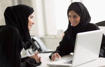 الحكم بـ50 ألف ريال تعويضا لموظفة قطرية عن تعسف جهة العمل