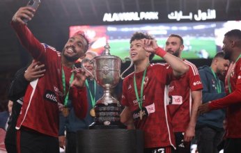على طريقة محمد علي كلاي.. الأهلي يلدغ الزمالك ويتوج بكأس مصر
