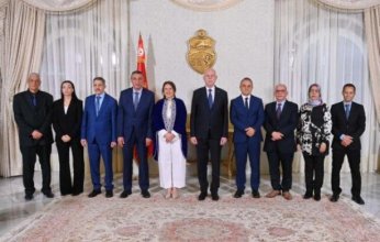 اعيدوا مليارات الشعب.. قيس سعيد يعيد تشكيل لجنة استرداد الأموال