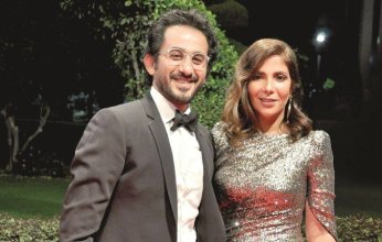 منى زكي تكشف سر «القبلات اليومية» مع أحمد حلمي