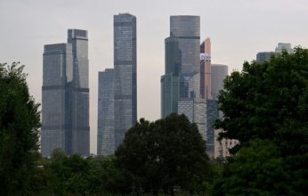 روسيا تواجه العقوبات الغربية بتثبيت الفائدة