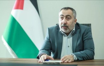 حماس تكشف حقيقة تقاضي مصر آلاف الدولارات مقابل عبور الفلسطينيين