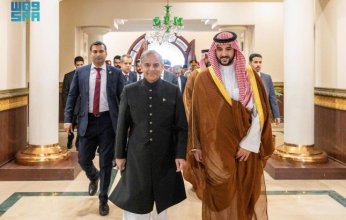 وزير الدفاع السعودي في باكستان لتطوير العلاقات