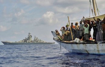 نشاط قراصنة الصومال في اصطياد السفن.. ما علاقة الشباب والحوثي؟