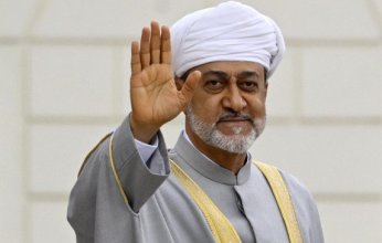 شاهد: لحظة وصول طائرة سلطان عمان إلى ميونيخ الألمانية