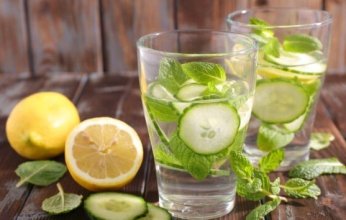 فوائد صحية لشرب ماء النعناع يوميا.. تعرف إليها