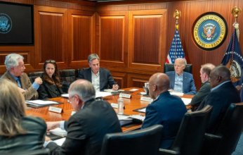 هجوم إيران يكشف التناقض الأميركي