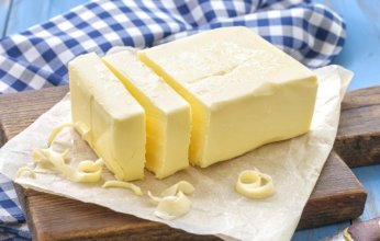 5 أقنعة للوجه بالزبدة لبشرة متوهجة وناعمة