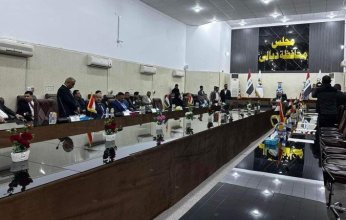 محافظ ديالي يهدد بفتح «الملف الطائفي».. وسياسيون يحذرون من «التدوير»